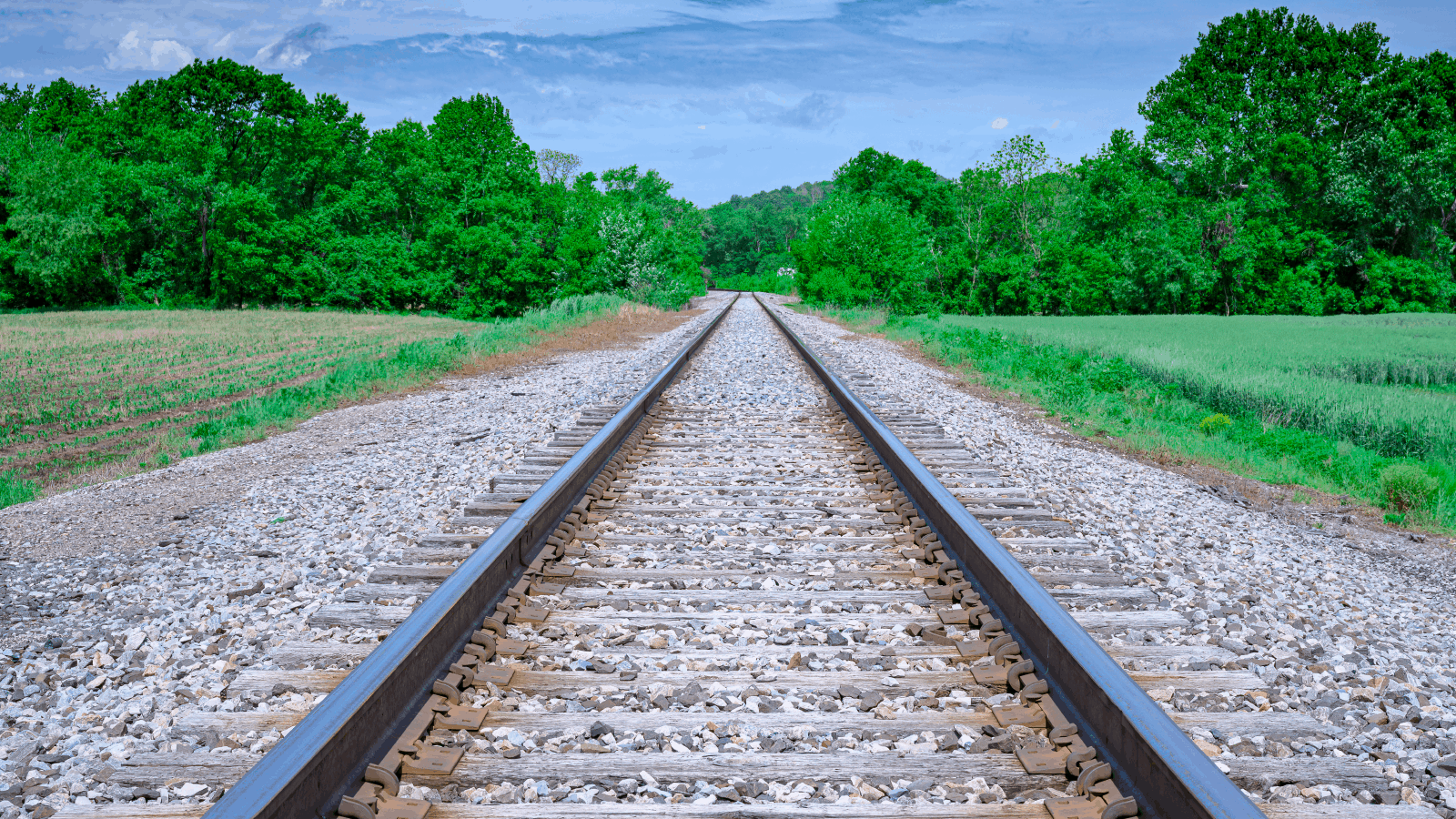 Manufacturing Institute Partnership Enhances Railroad’s Hiring Reach