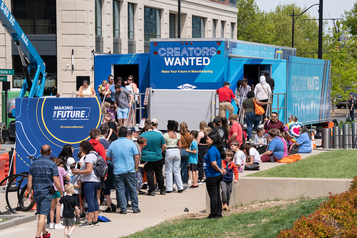 Students Build the Future in Ohio